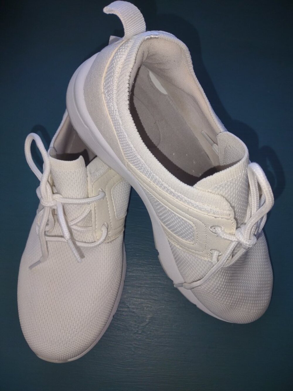 Easy Spirit Women's White Knit Lace-Up Sneakers Size 8.5 Lightweight Comfort Sho